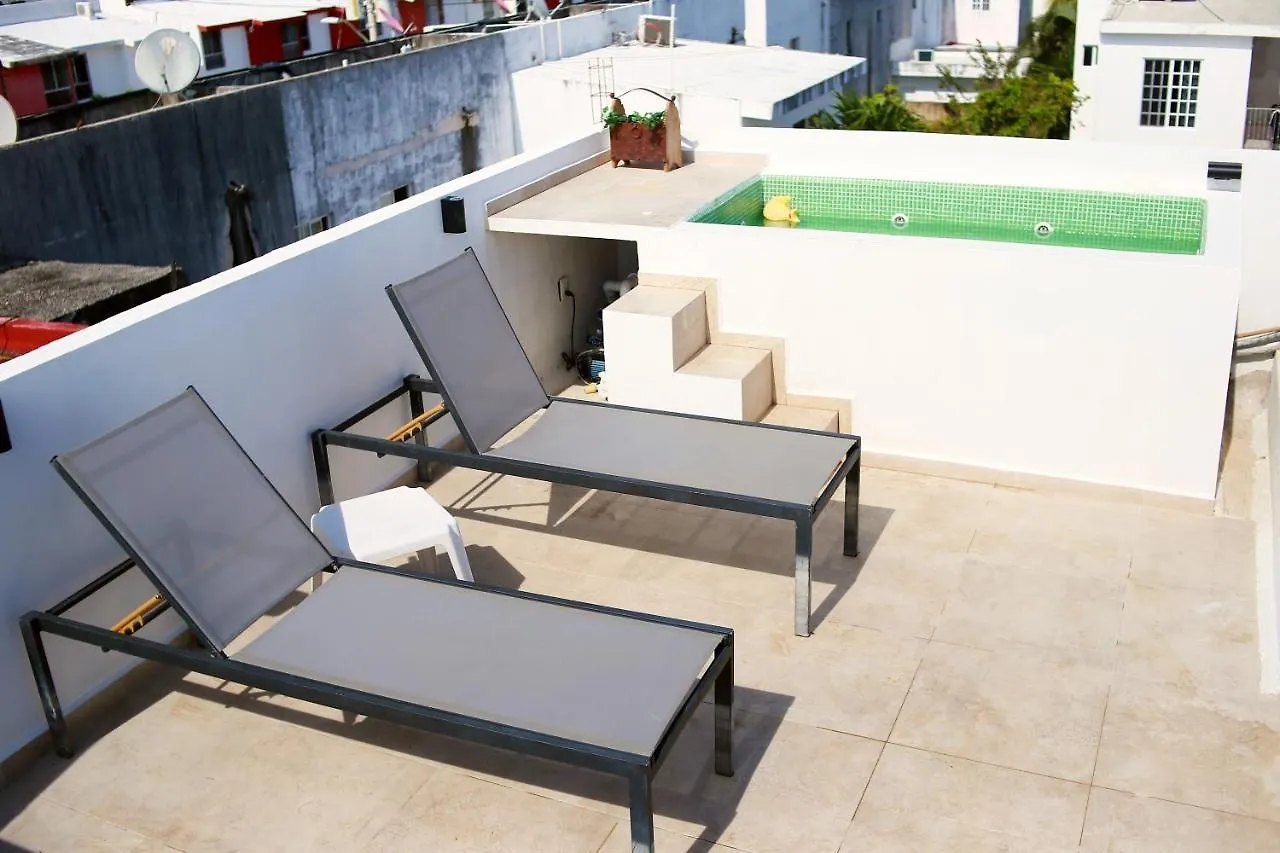 Cuarto Privado, Hamacas, Nuevo Jacuzzi Rooftop カンクン