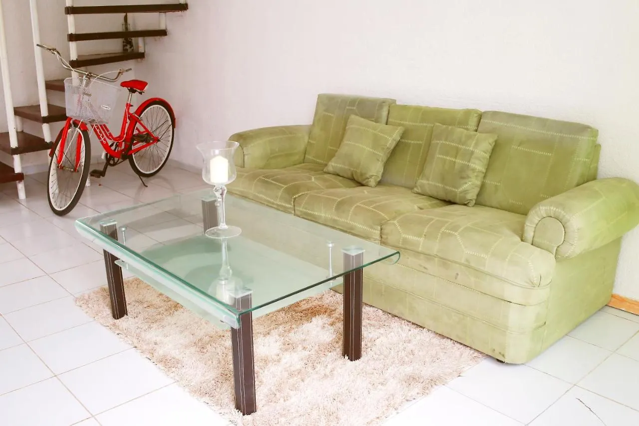 Cuarto Privado, Hamacas, Nuevo Jacuzzi Rooftop Cancun Homestay